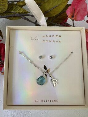 LC Lauren Conrad Silvertone Blue Stone Necklace Earring Set 2 PC Gift Box 16"